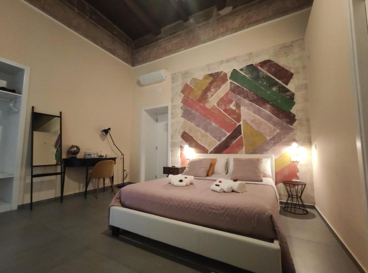 L'Arco E Il Vico Bed & Breakfast Наполи Екстериор снимка